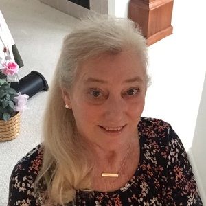 Meet your Posher, Sharon